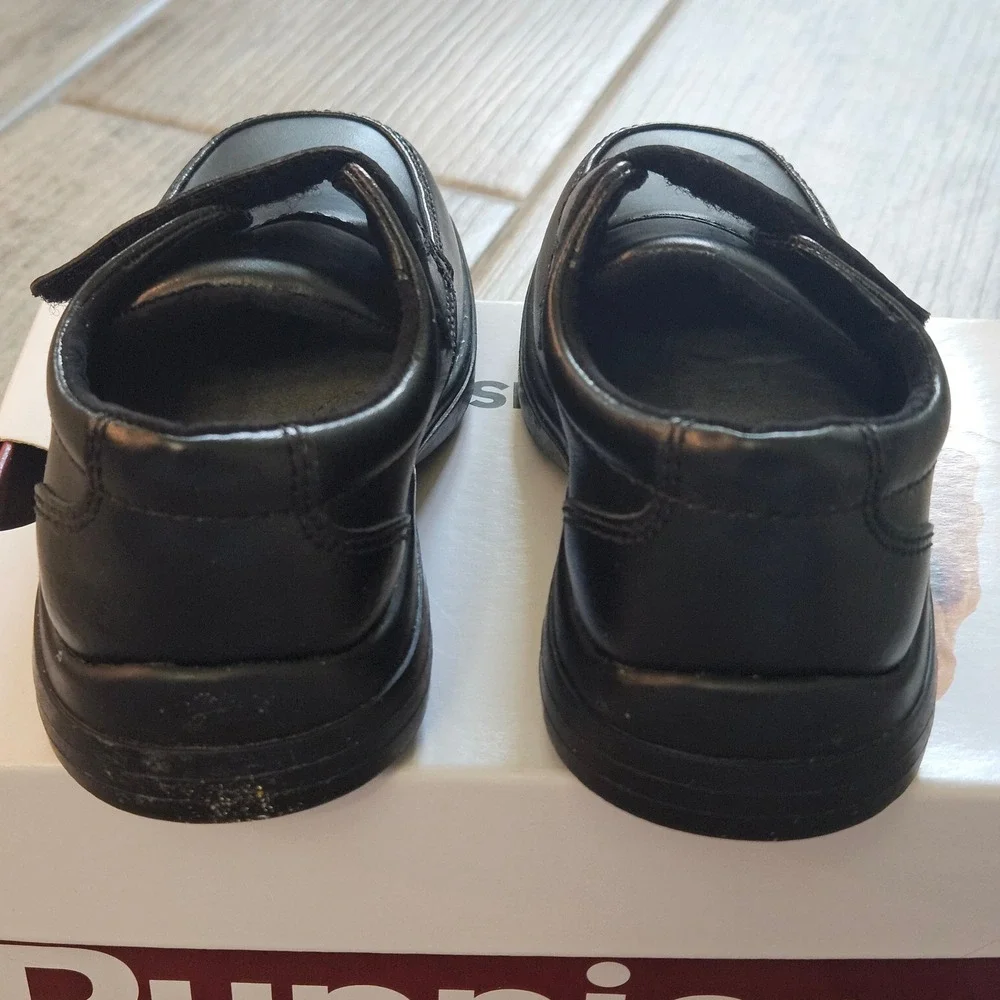 Hush Puppies Gavin Dress Shoes Boys 8.5W Black Leather Oxford Classic Formal